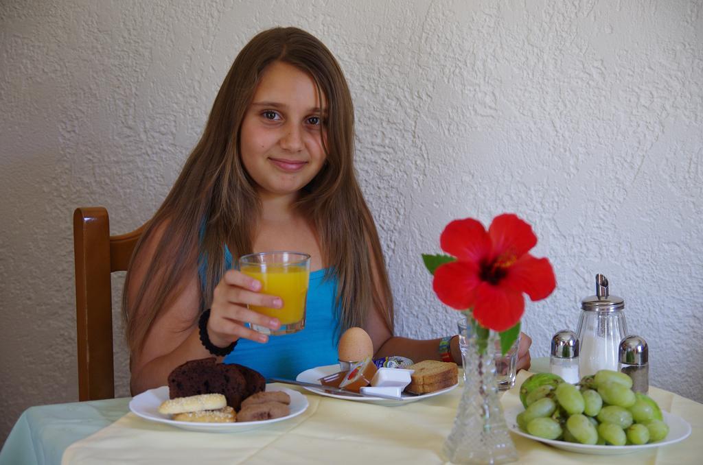 Effie Hotel Szkála Kültér fotó